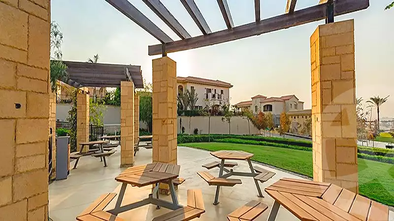 https://aqarmap.com.eg/en/listing/816619-projects-uptown-cairo