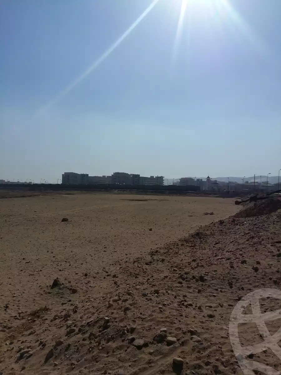 https://aqarmap.com.eg/ar/listing/2022316-for-sale-land-or-farm-sohag