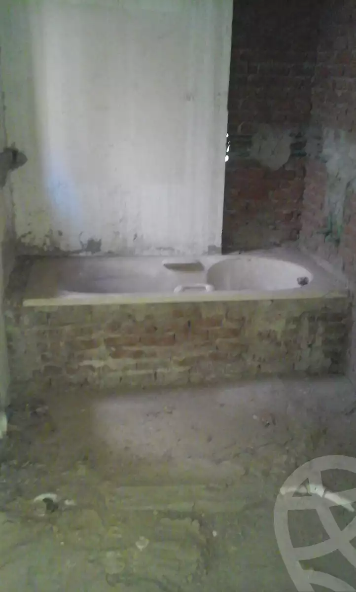 https://aqarmap.com.eg/en/listing/2367306-for-sale-apartment-alexandria-fleming