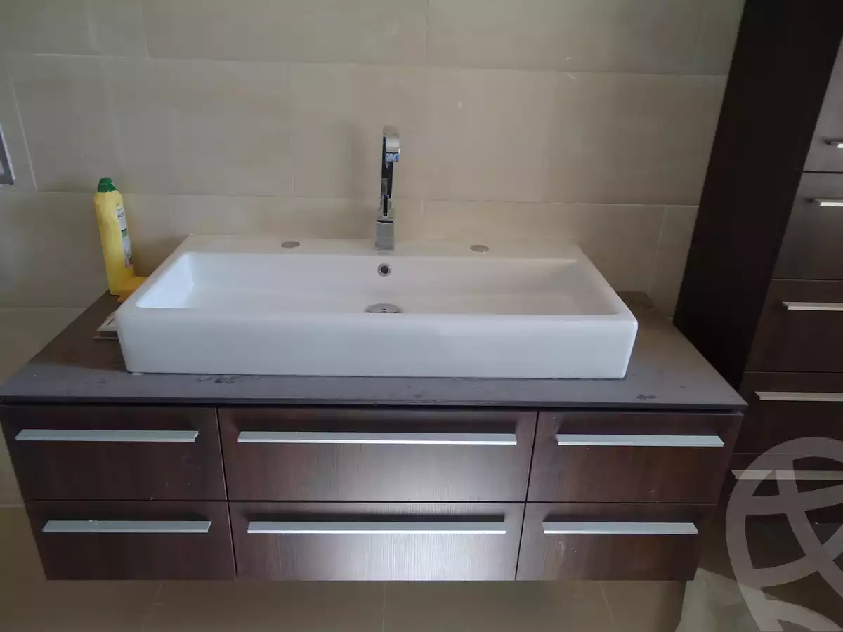 https://aqarmap.com.eg/en/listing/2576759-for-sale-cairo-6th-of-october-compounds-first-heights