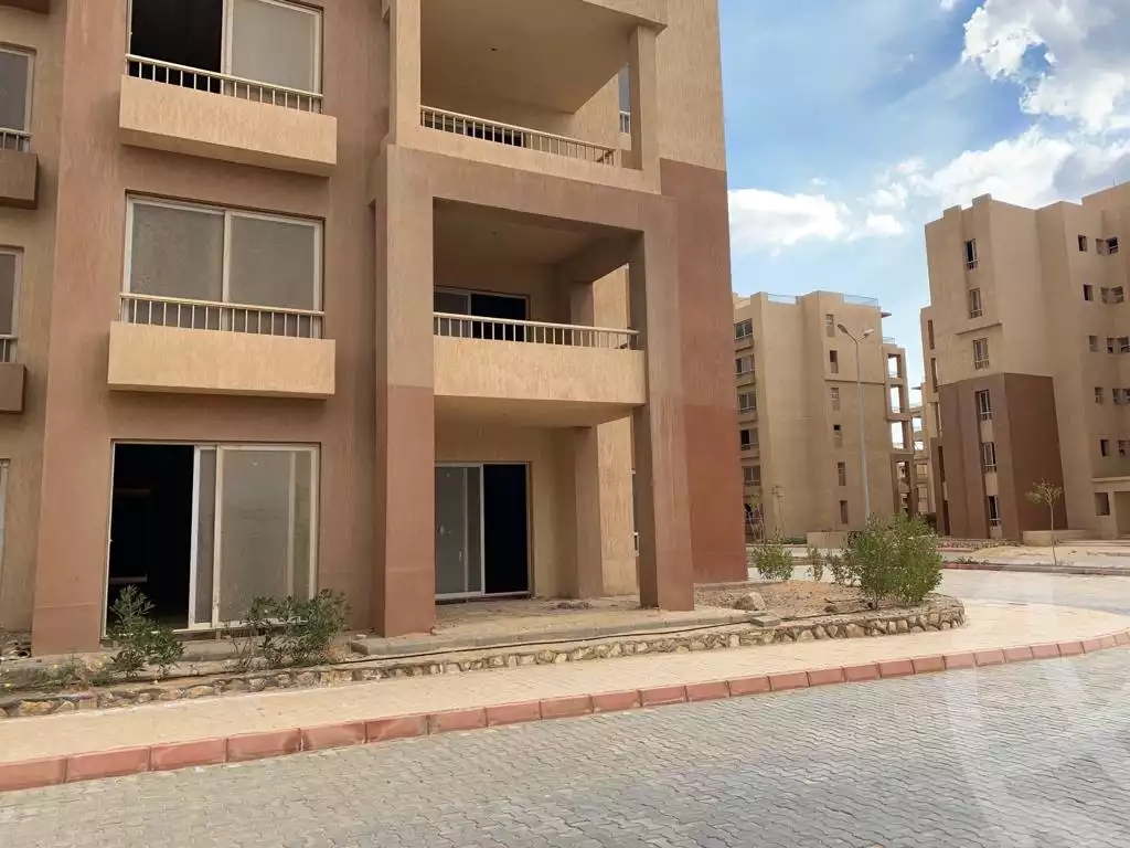 https://aqarmap.com.eg/ar/listing/2263828-for-sale-apartment-cairo-6th-of-october