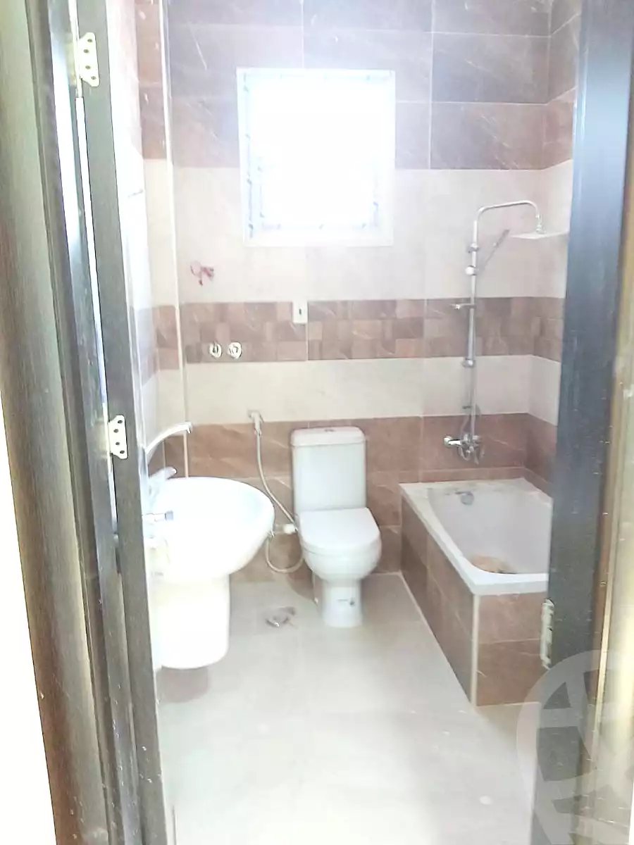 https://aqarmap.com.eg/ar/listing/2413032-for-sale-apartment-cairo-new-cairo