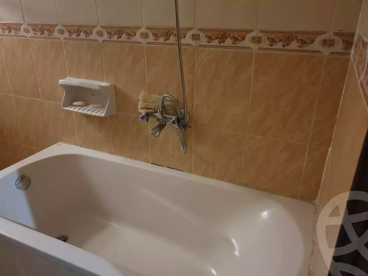 https://aqarmap.com.eg/ar/listing/2798229-for-sale-apartment-cairo-nasr-city