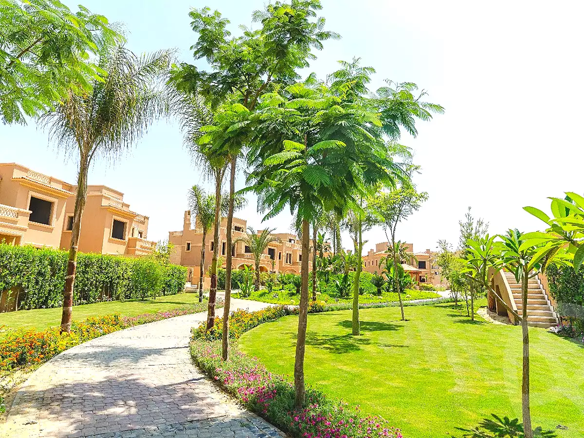 https://aqarmap.com.eg/en/listing/2528149-projects-la-nuova-vista