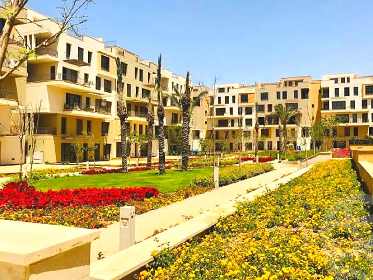 https://aqarmap.com.eg/ar/listing/2168472-projects-eastown