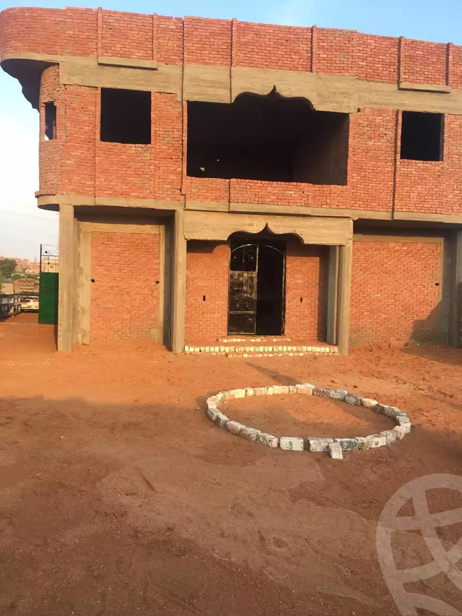 https://aqarmap.com.eg/ar/listing/2505084-for-sale-building-cairo-kirdasah