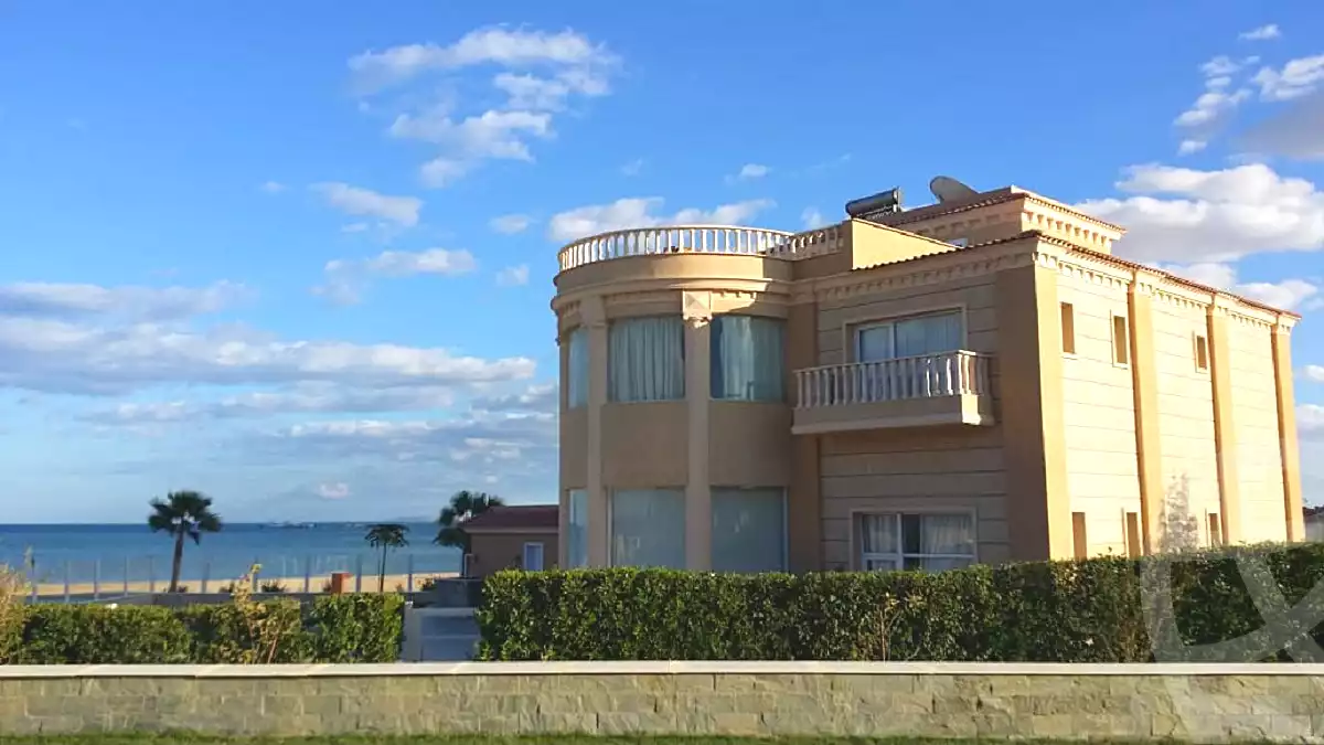 https://aqarmap.com.eg/en/listing/2400465-projects-selena-bay
