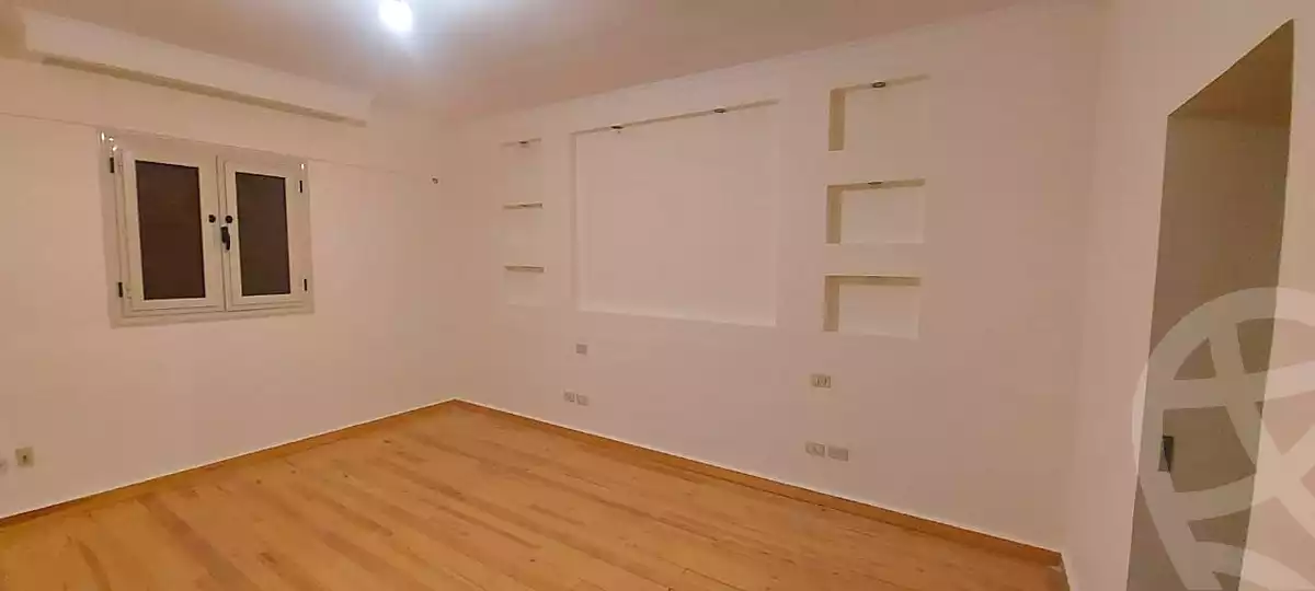 https://aqarmap.com.eg/ar/listing/2729714-for-sale-apartment-cairo-el-sheikh-zayed-city