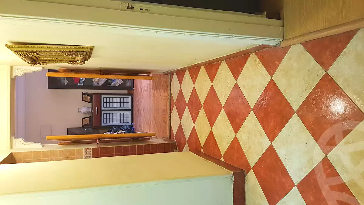 https://aqarmap.com.eg/ar/listing/2875401-for-sale-cairo-dar-el-salam-l-yswy-abd-el-moneim-riad-st