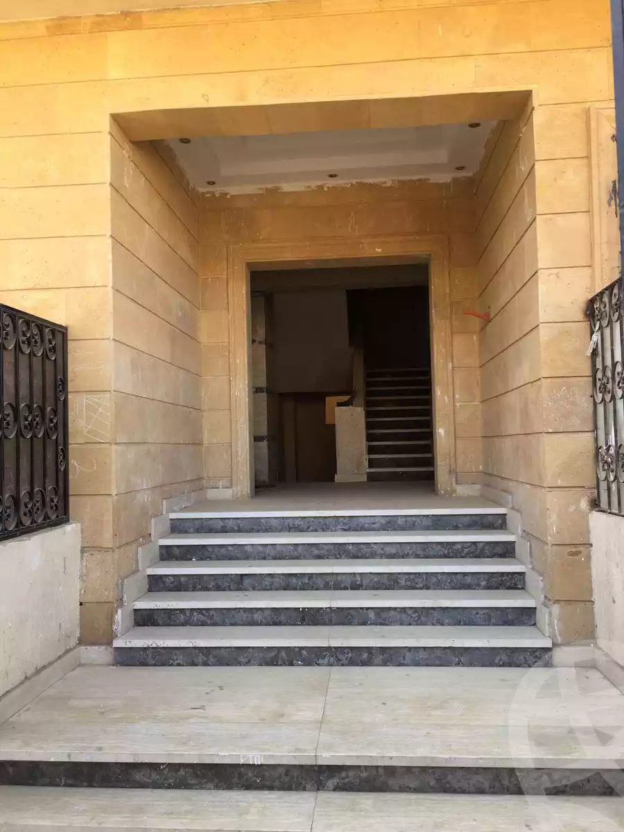 https://aqarmap.com.eg/ar/listing/4693871-for-sale-cairo-new-cairo-first-settlement-neighbourhood-10-badee-khairy-st