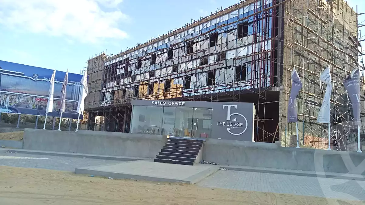 https://aqarmap.com.eg/ar/listing/2789442-projects-the-ledge-mall