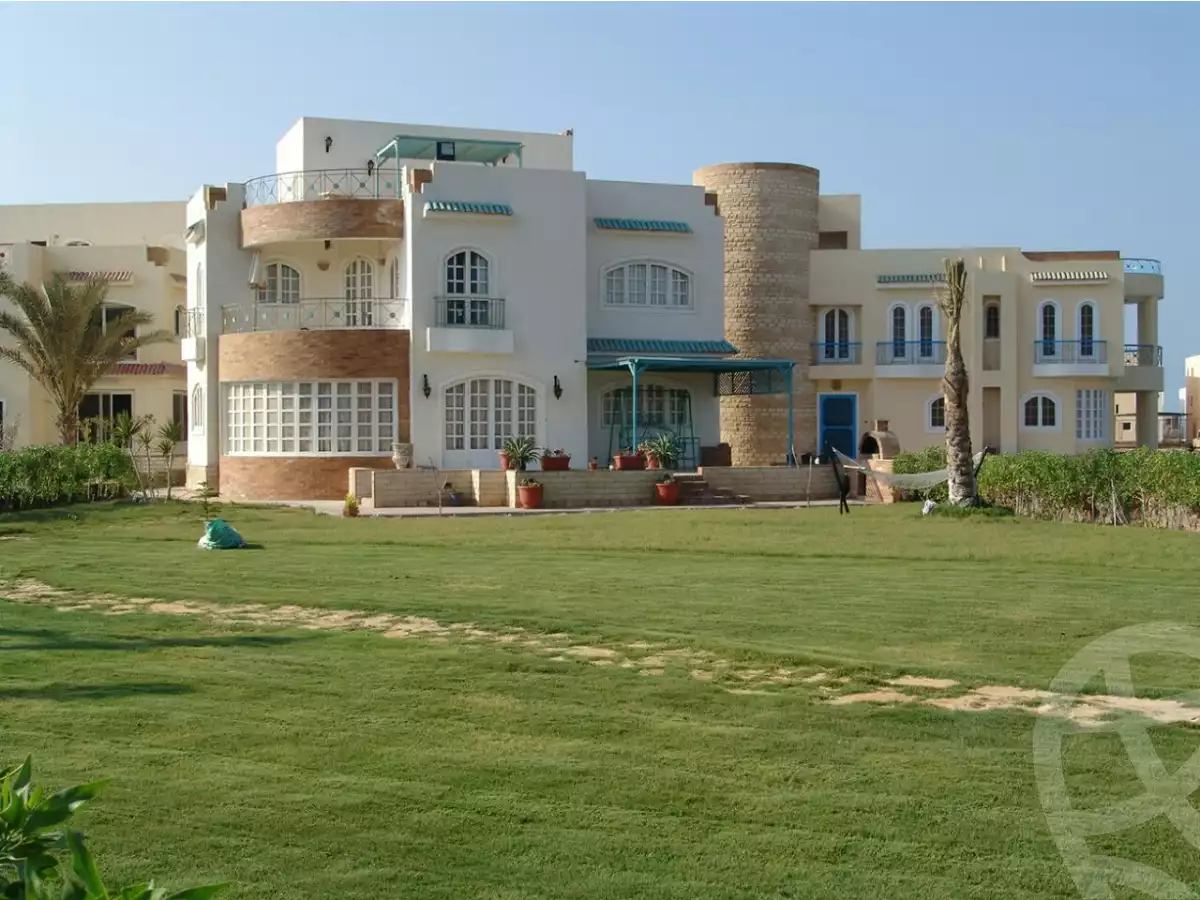 https://aqarmap.com.eg/ar/listing/5921428-projects-rivira-beach-2