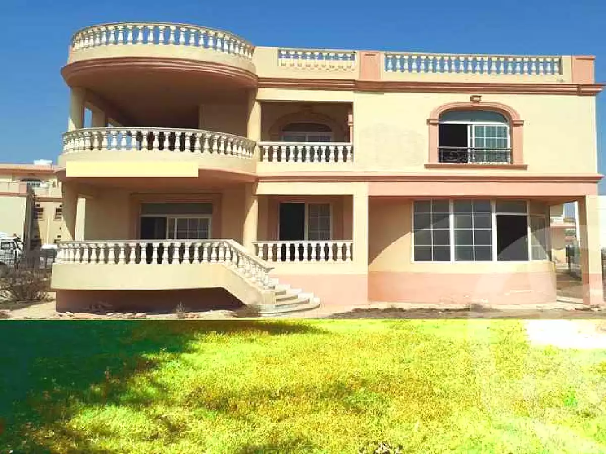 https://aqarmap.com.eg/en/listing/2828194-projects-la-rose