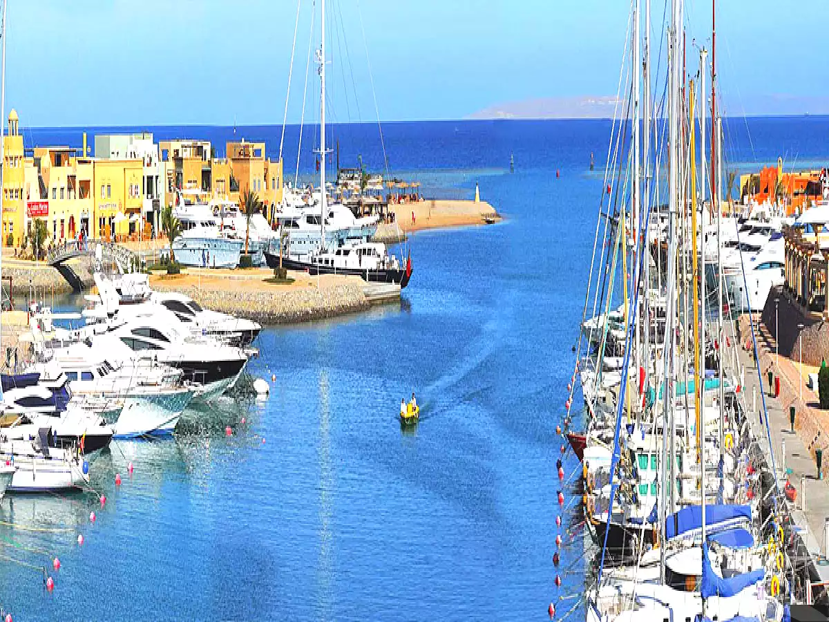 https://aqarmap.com.eg/ar/listing/2832119-projects-abo-tig-marina