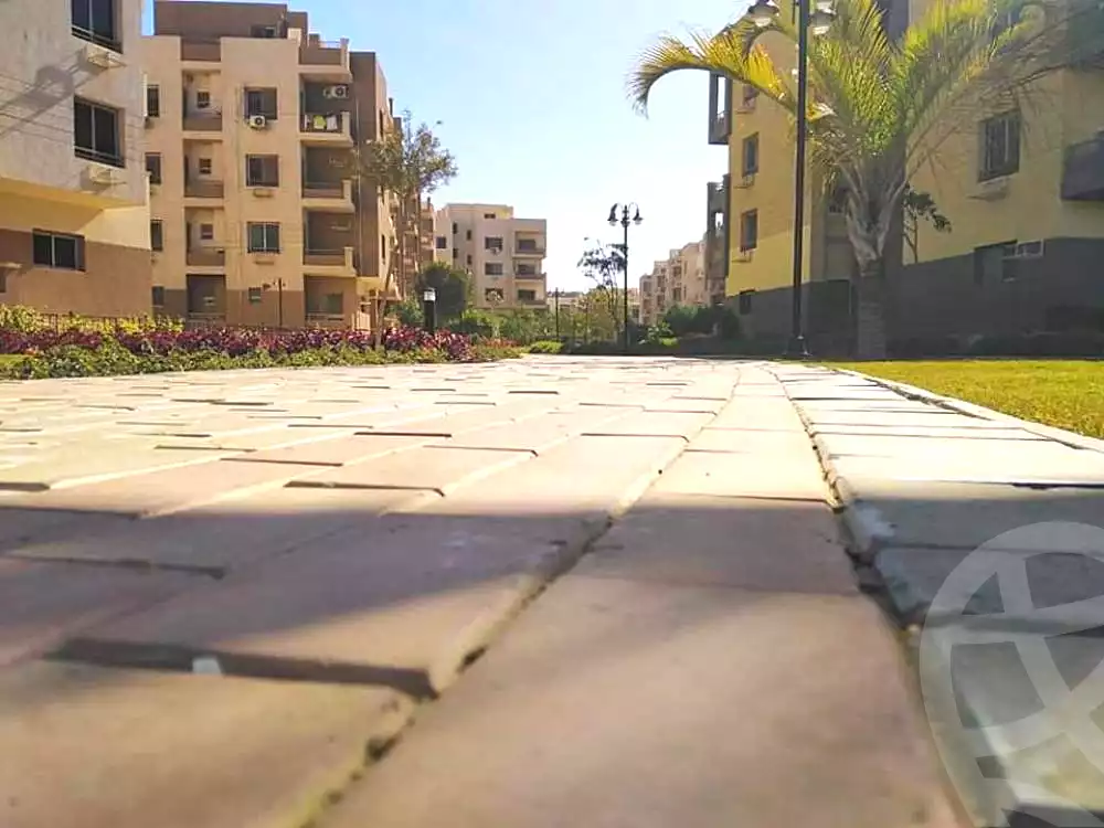 https://aqarmap.com.eg/ar/listing/2835996-projects-eshraqah