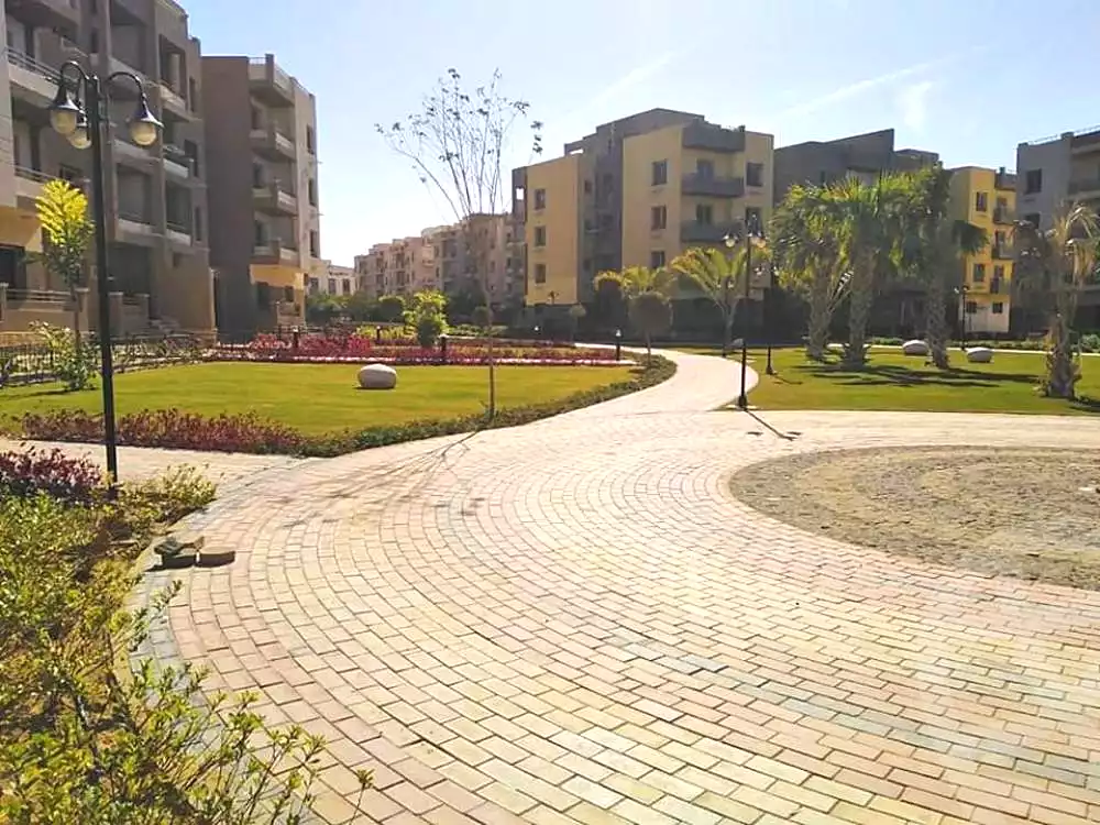 https://aqarmap.com.eg/ar/listing/2835996-projects-eshraqah