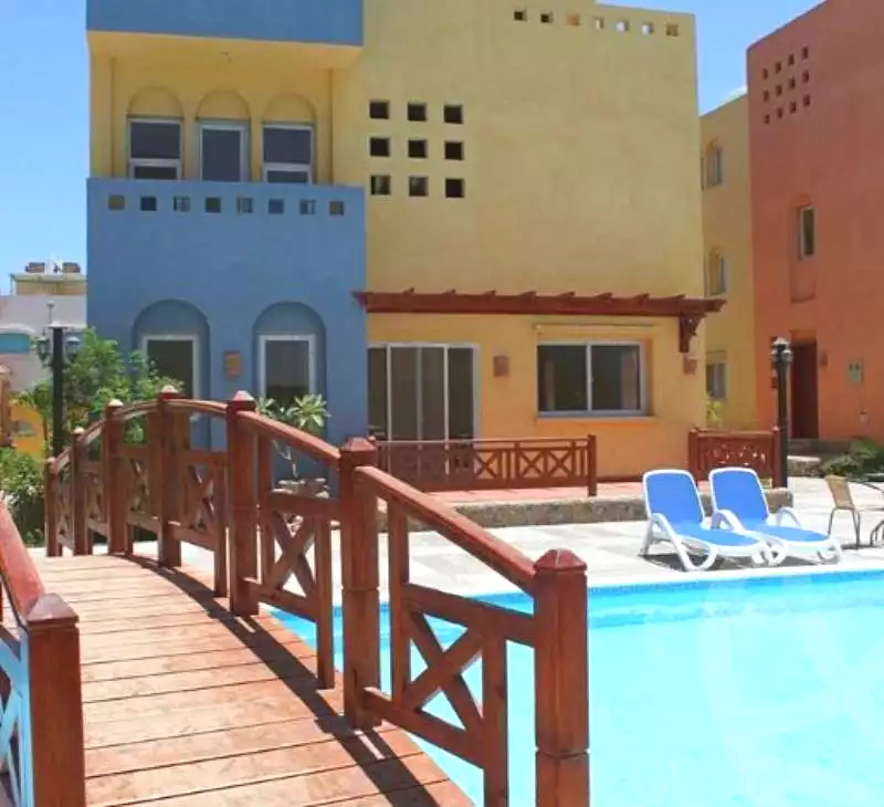 https://aqarmap.com.eg/en/listing/2836114-projects-al-dora-residence