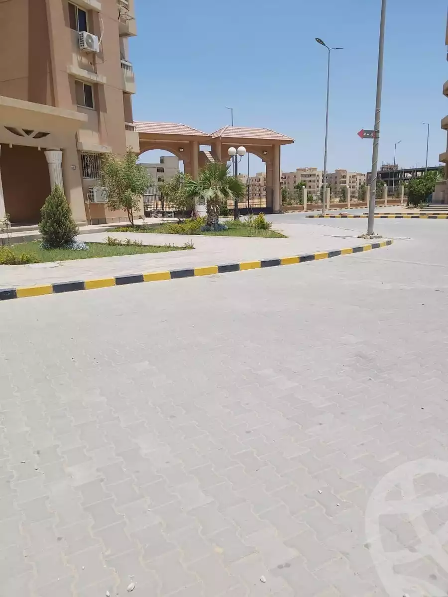 https://aqarmap.com.eg/ar/listing/2856935-for-sale-cairo-6th-of-october-compound-engineers-oasis