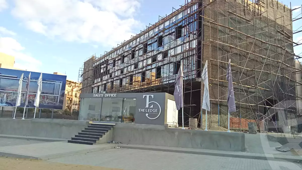 https://aqarmap.com.eg/ar/listing/2864389-projects-the-ledge-mall