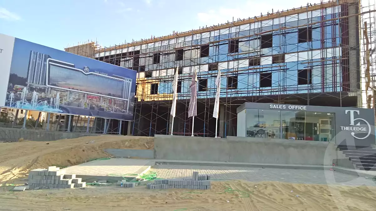 https://aqarmap.com.eg/ar/listing/2864389-projects-the-ledge-mall