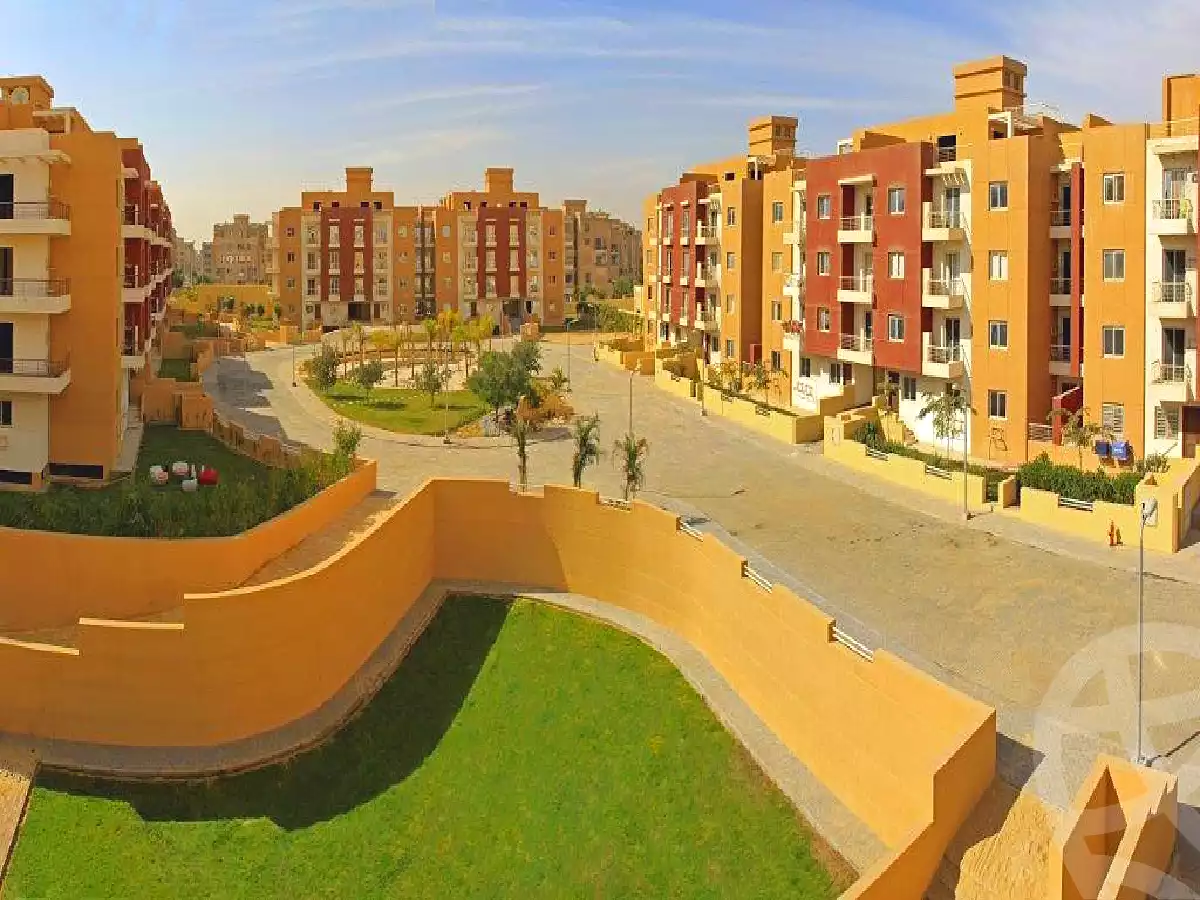 https://aqarmap.com.eg/ar/listing/2870078-projects-mashareq-compound