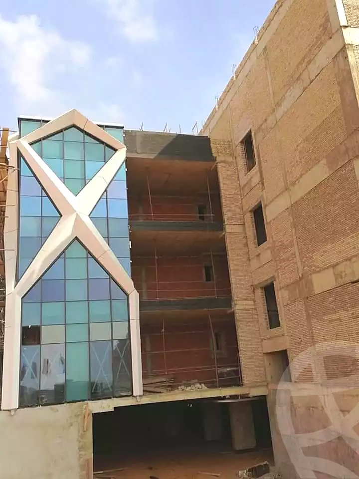https://aqarmap.com.eg/ar/listing/5968757-projects-mid-town-villa-mall
