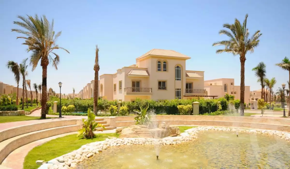 https://aqarmap.com.eg/ar/listing/5111128-for-sale-cairo-el-sheikh-zayed-city-compounds-greens