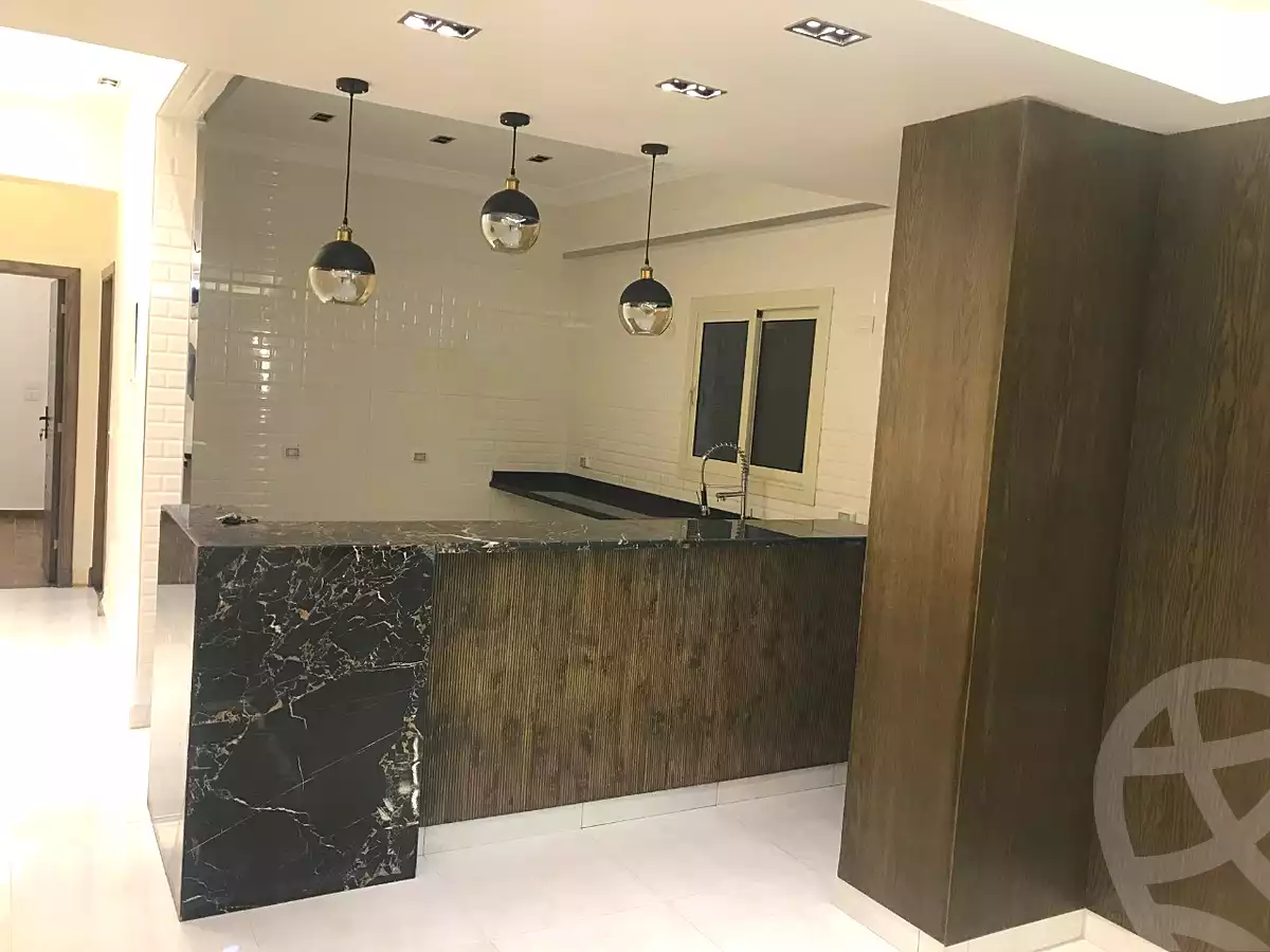 https://aqarmap.com.eg/ar/listing/3961093-for-sale-cairo-el-maadi-degla-street-200