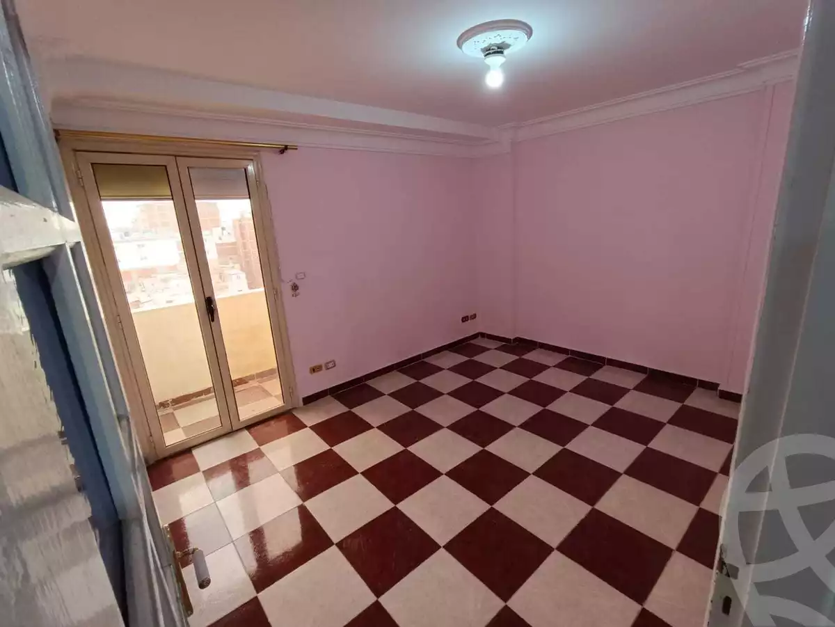 https://aqarmap.com.eg/ar/listing/3211564-for-sale-alexandria-el-asafra-shr-45