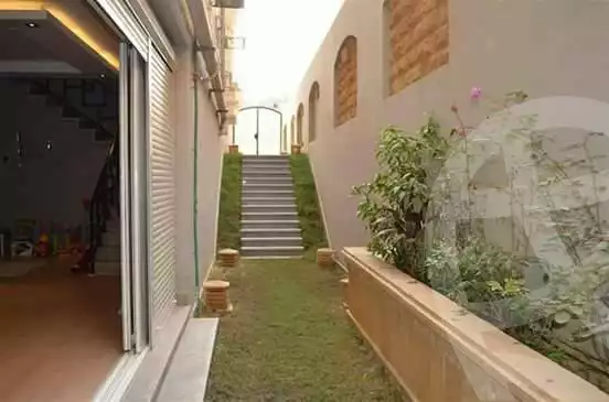 https://aqarmap.com.eg/ar/listing/3703834-for-sale-cairo-new-cairo-mohammed-nagib-axis-st