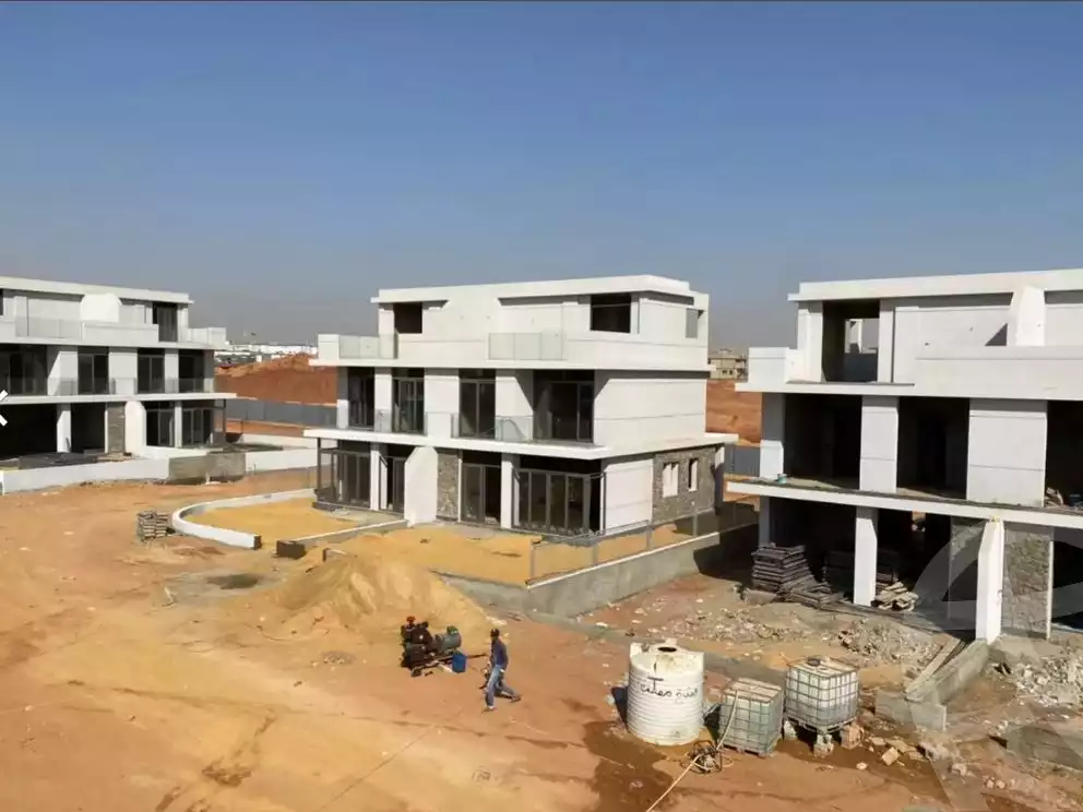 https://aqarmap.com.eg/ar/listing/3607510-for-sale-cairo-new-administrative-capital-new-capital-compounds-il-bosco