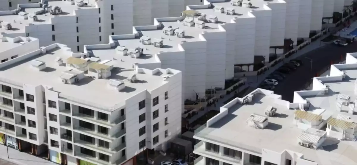 https://aqarmap.com.eg/en/listing/3866681-for-sale-port-said-kmbwnd-fy-bwr-s-yd-porto-said-compound-amer-group