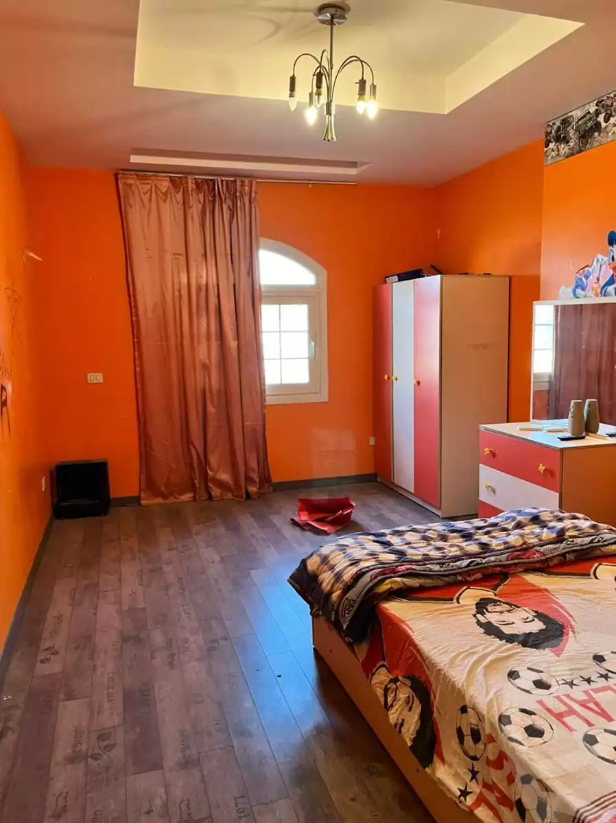 https://aqarmap.com.eg/ar/listing/3836399-for-sale-cairo-el-sheikh-zayed-city-hay-el-yassmin