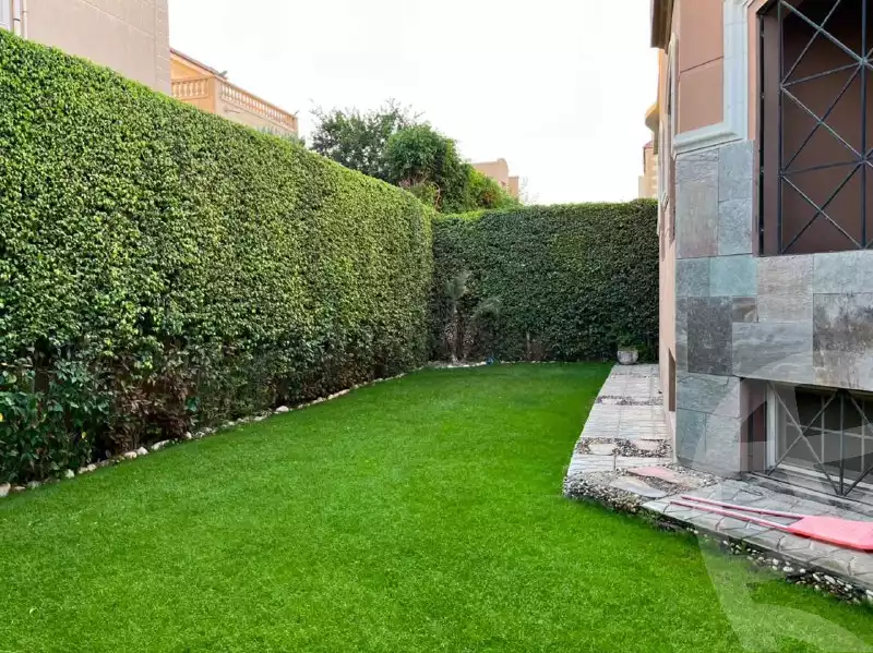https://aqarmap.com.eg/ar/listing/3836399-for-sale-cairo-el-sheikh-zayed-city-hay-el-yassmin