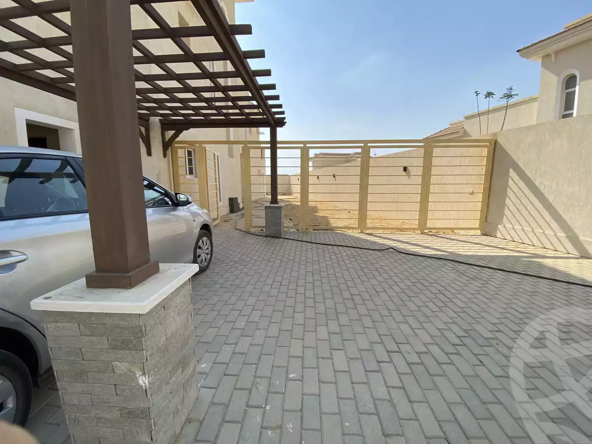 https://aqarmap.com.eg/en/listing/4108632-for-sale-cairo-new-administrative-capital-r3-lmqsd