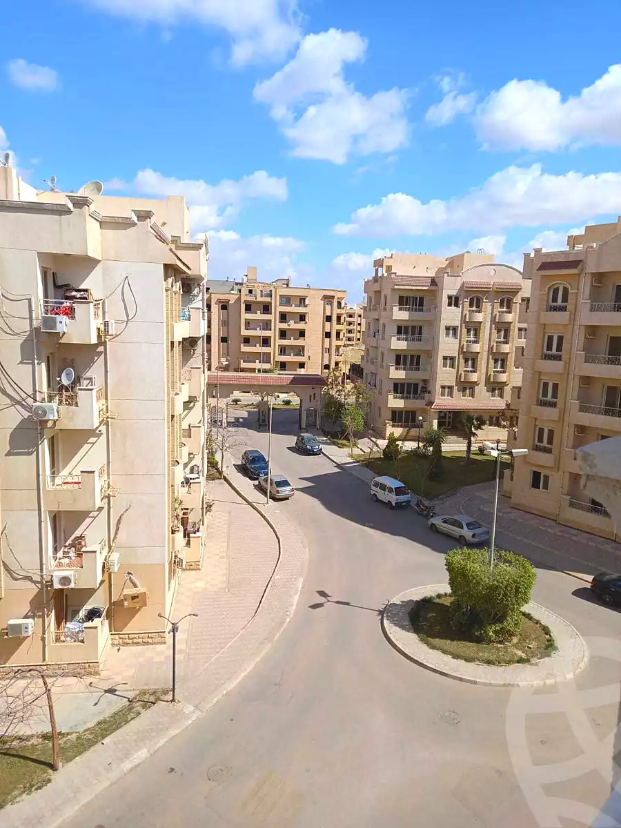 https://aqarmap.com.eg/ar/listing/3486862-for-sale-cairo-6th-of-october-compound-montazah-compound