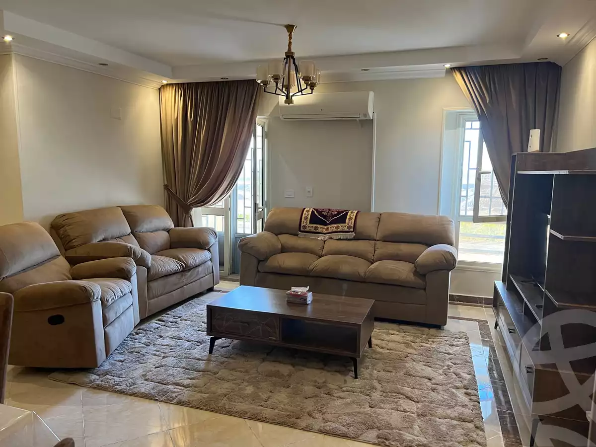 https://aqarmap.com.eg/ar/listing/4888901-for-rent-cairo-6th-of-october-hadaeq-october-skn-msr