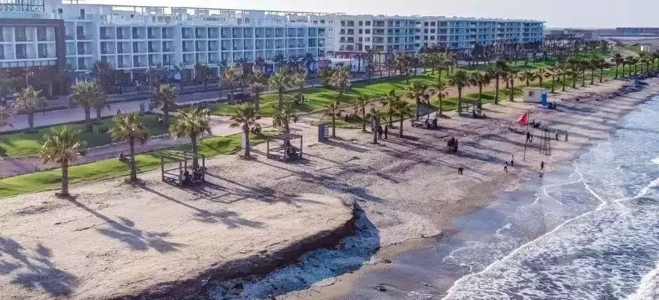 https://aqarmap.com.eg/en/listing/3774505-for-sale-port-said-kmbwnd-fy-bwr-s-yd-porto-said-compound-amer-group
