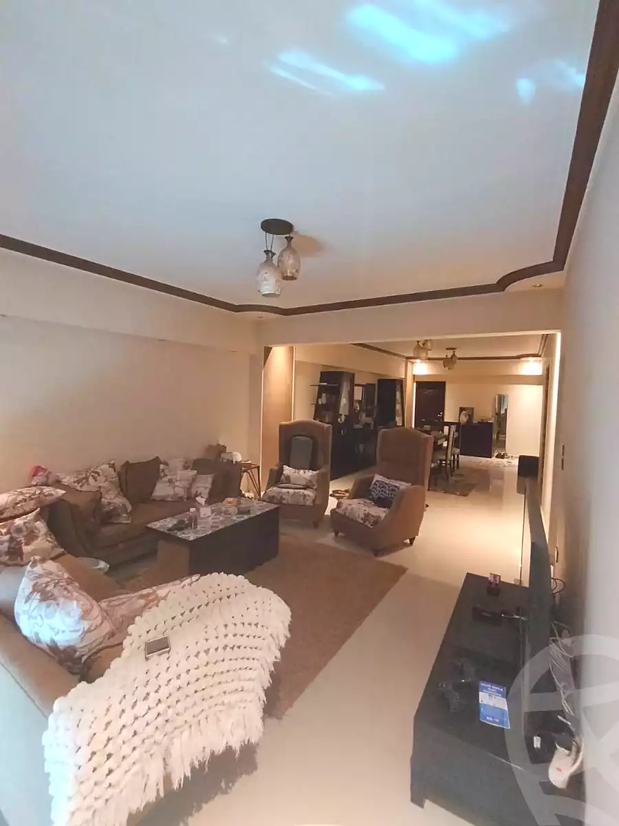 https://aqarmap.com.eg/ar/listing/3507392-for-sale-cairo-ain-shams-jsr-lswys
