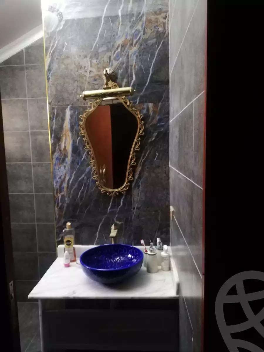 https://aqarmap.com.eg/ar/listing/3796587-for-sale-cairo-el-sheikh-zayed-city-el-hay-elthamen-area-3