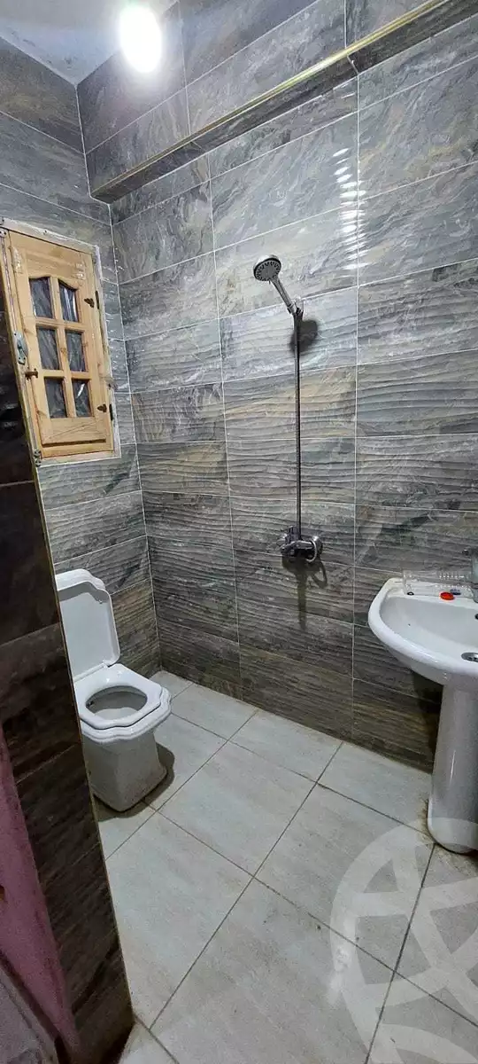 https://aqarmap.com.eg/en/listing/4324798-for-sale-cairo-madinat-el-salam-gamal-abd-el-nasser