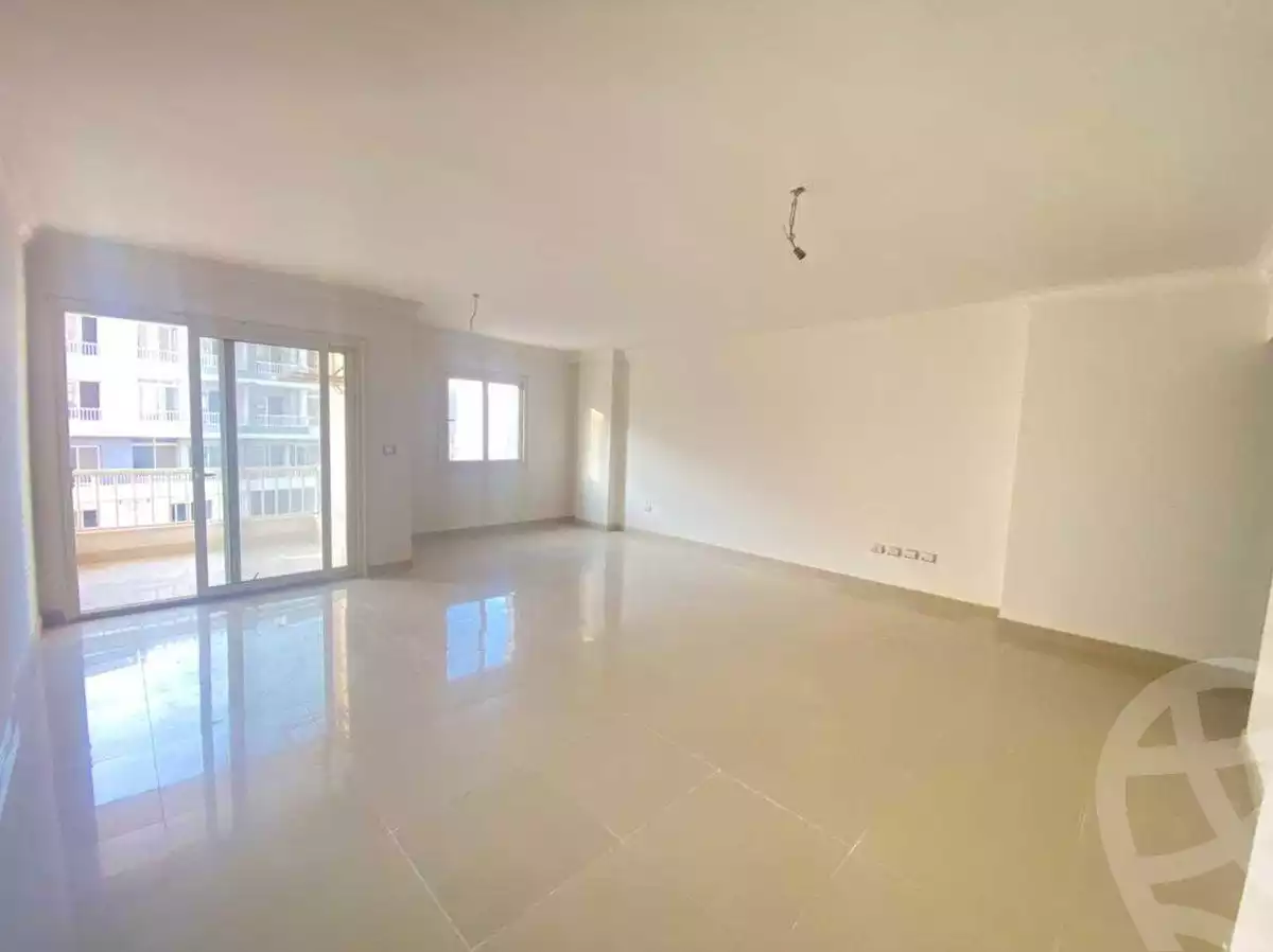 https://aqarmap.com.eg/en/listing/3543575-for-rent-cairo-new-cairo-compounds-jyd