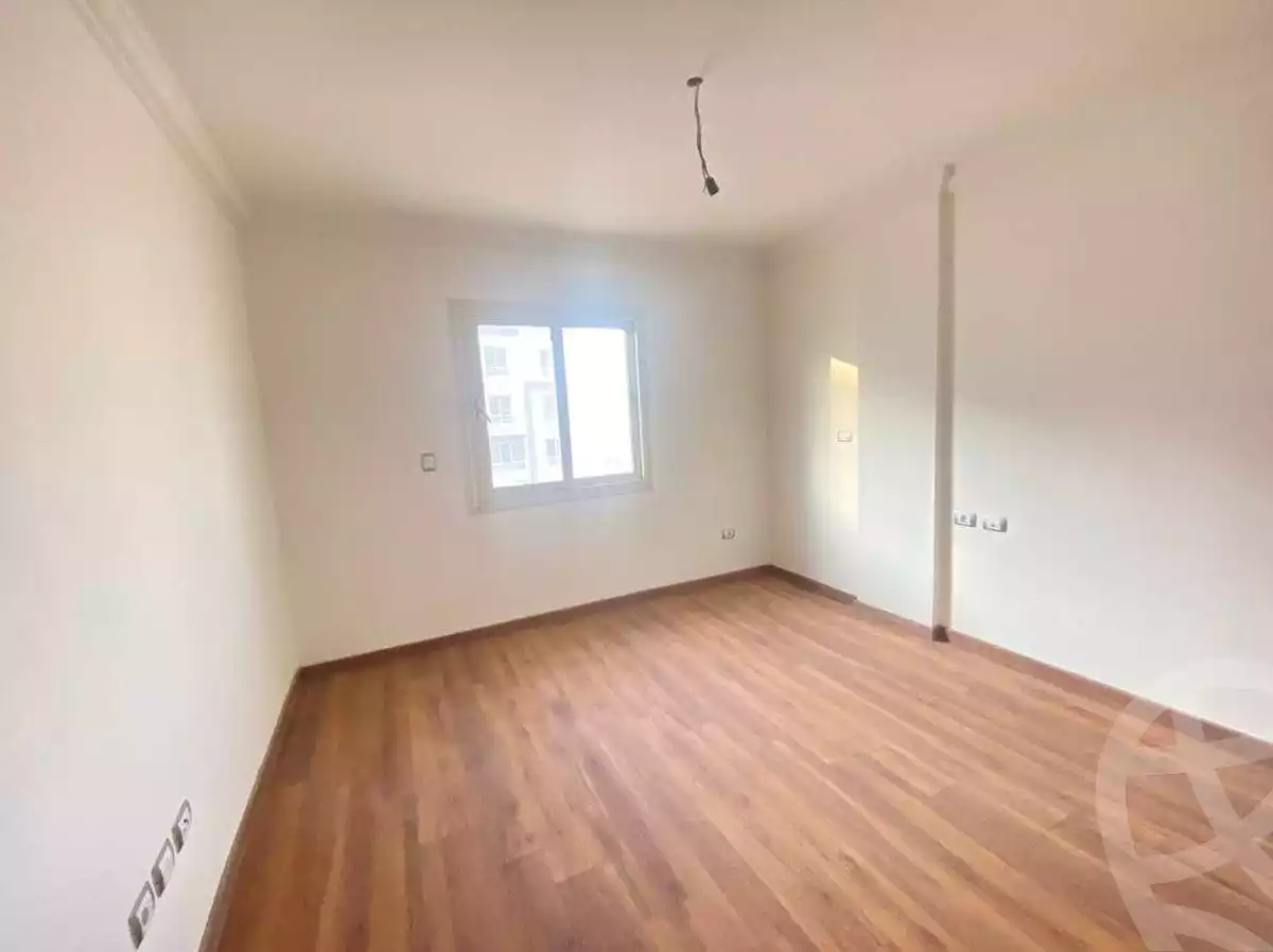 https://aqarmap.com.eg/en/listing/3543575-for-rent-cairo-new-cairo-compounds-jyd