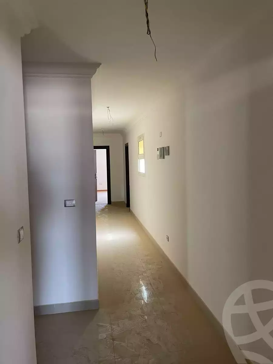 https://aqarmap.com.eg/ar/listing/4278847-for-sale-cairo-new-cairo-compounds-jyd