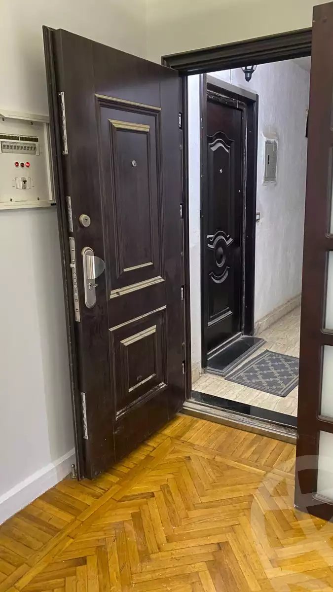 https://aqarmap.com.eg/en/listing/6337523-for-sale-cairo-mokattam-el-hadabah-el-wosta-el-mantaqa-el-olaa-baron-school-street