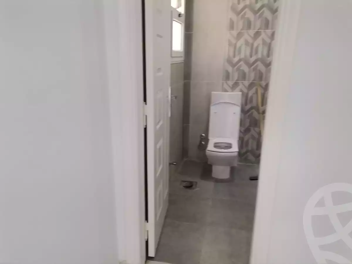 https://aqarmap.com.eg/ar/listing/3886336-for-rent-cairo-new-cairo-south-investors-zizinia-st