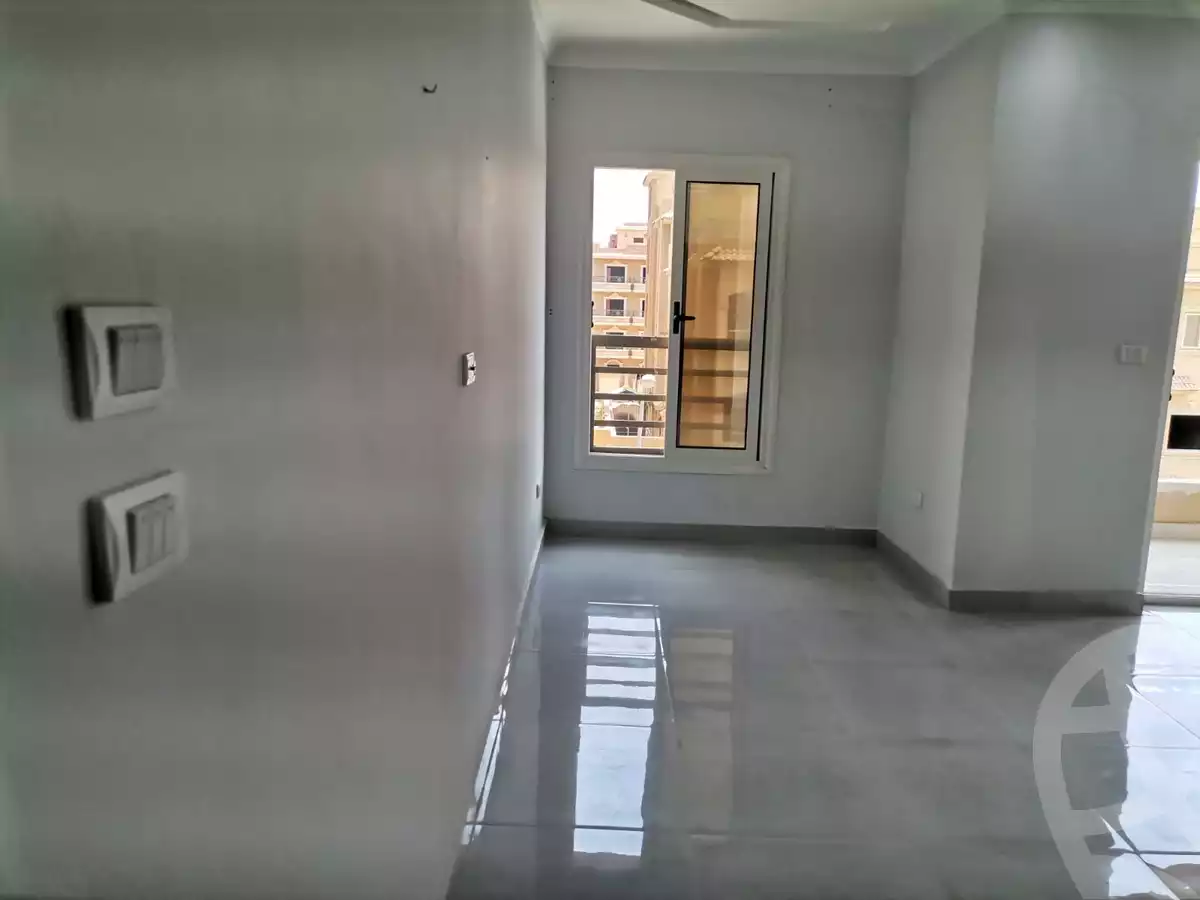 https://aqarmap.com.eg/ar/listing/3886336-for-rent-cairo-new-cairo-south-investors-zizinia-st