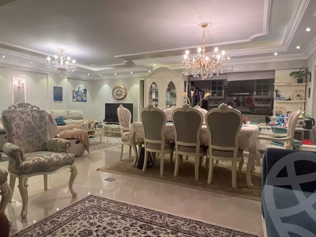 https://aqarmap.com.eg/ar/listing/3926160-for-sale-cairo-el-sheikh-zayed-city-el-hay-elthamen-lml