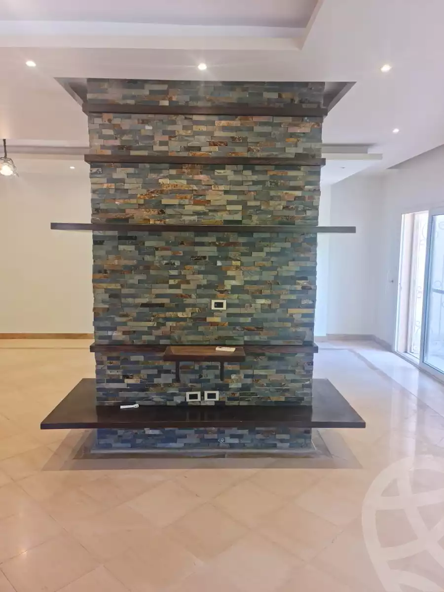 https://aqarmap.com.eg/ar/listing/3605899-for-rent-cairo-el-sheikh-zayed-city-compounds-in-sheikh-zayed-greens