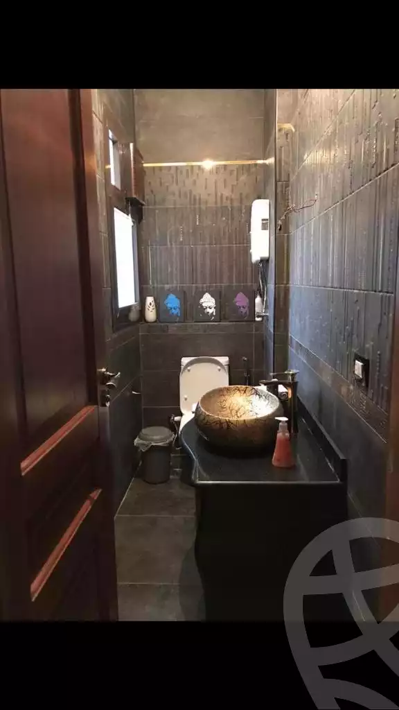 https://aqarmap.com.eg/ar/listing/3608852-for-sale-cairo-el-sheikh-zayed-city-compounds-in-sheikh-zayed-casa